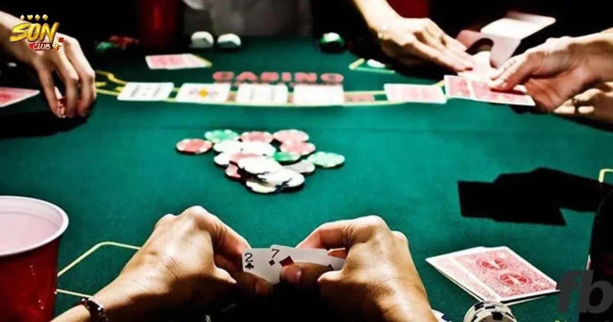 Cách Dealer Chia Bài Poker: Phương Pháp Hiệu Quả Để Chia Bài Poker